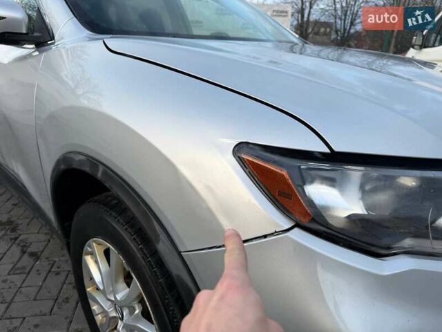 Сірий Ніссан Rogue, об'ємом двигуна 2.5 л та пробігом 261 тис. км за 10500 $, фото 9 на Automoto.ua