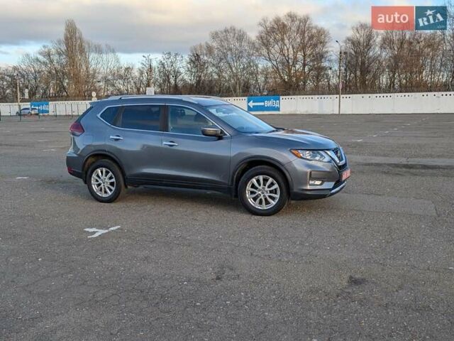 Сірий Ніссан Rogue, об'ємом двигуна 2.49 л та пробігом 90 тис. км за 16700 $, фото 5 на Automoto.ua