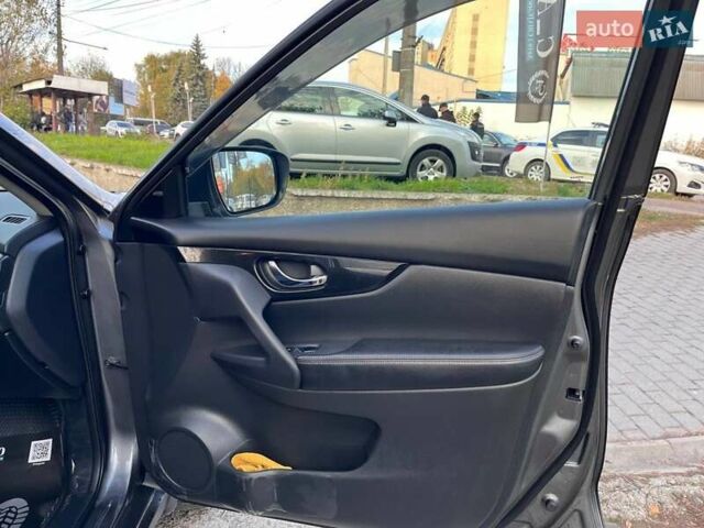 Серый Ниссан Rogue, объемом двигателя 2.49 л и пробегом 109 тыс. км за 18900 $, фото 14 на Automoto.ua