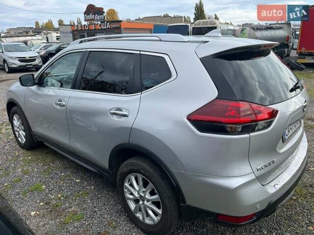 Серый Ниссан Rogue, объемом двигателя 2.49 л и пробегом 123 тыс. км за 15800 $, фото 5 на Automoto.ua