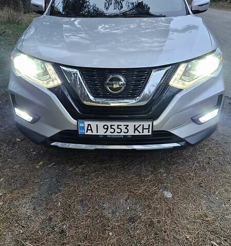 Серый Ниссан Rogue, объемом двигателя 2.49 л и пробегом 116 тыс. км за 15700 $, фото 10 на Automoto.ua