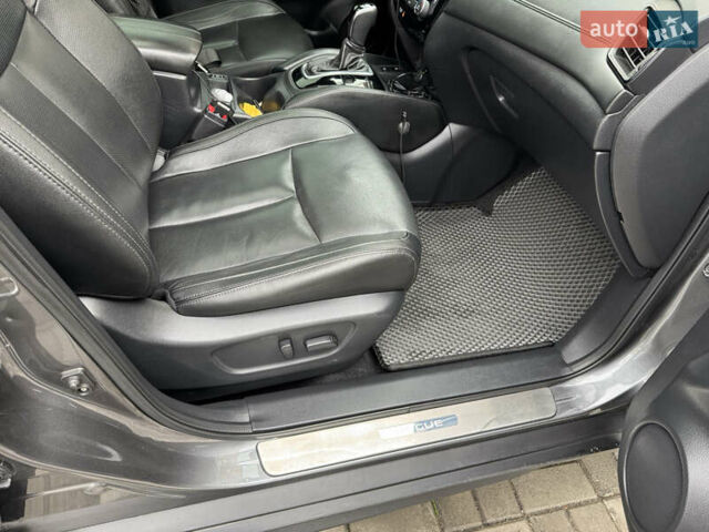 Серый Ниссан Rogue, объемом двигателя 2.49 л и пробегом 74 тыс. км за 18900 $, фото 19 на Automoto.ua