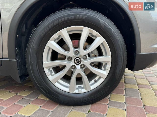 Сірий Ніссан Rogue, об'ємом двигуна 2.49 л та пробігом 61 тис. км за 17000 $, фото 12 на Automoto.ua