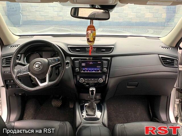 Сірий Ніссан Rogue, об'ємом двигуна 2.5 л та пробігом 110 тис. км за 19500 $, фото 5 на Automoto.ua