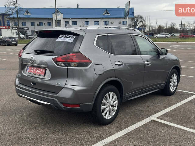Серый Ниссан Rogue, объемом двигателя 2.49 л и пробегом 151 тыс. км за 15500 $, фото 4 на Automoto.ua