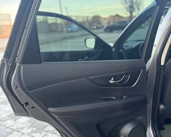 Серый Ниссан Rogue, объемом двигателя 2.49 л и пробегом 89 тыс. км за 15500 $, фото 24 на Automoto.ua