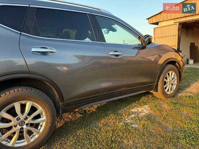 Серый Ниссан Rogue, объемом двигателя 2.49 л и пробегом 93 тыс. км за 19700 $, фото 30 на Automoto.ua