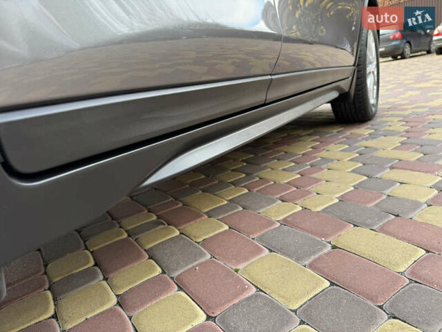 Сірий Ніссан Rogue, об'ємом двигуна 2.49 л та пробігом 61 тис. км за 17000 $, фото 15 на Automoto.ua
