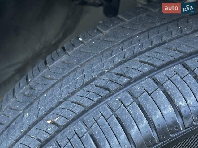 Сірий Ніссан Rogue, об'ємом двигуна 2.49 л та пробігом 174 тис. км за 14950 $, фото 10 на Automoto.ua