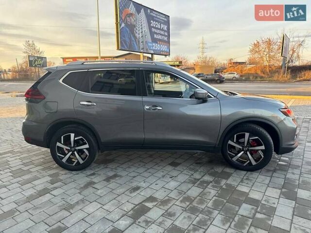 Серый Ниссан Rogue, объемом двигателя 2.49 л и пробегом 89 тыс. км за 15500 $, фото 5 на Automoto.ua