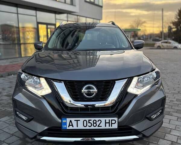 Серый Ниссан Rogue, объемом двигателя 2.49 л и пробегом 89 тыс. км за 15500 $, фото 15 на Automoto.ua