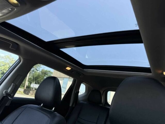 Серый Ниссан Rogue, объемом двигателя 2.5 л и пробегом 49 тыс. км за 12500 $, фото 12 на Automoto.ua