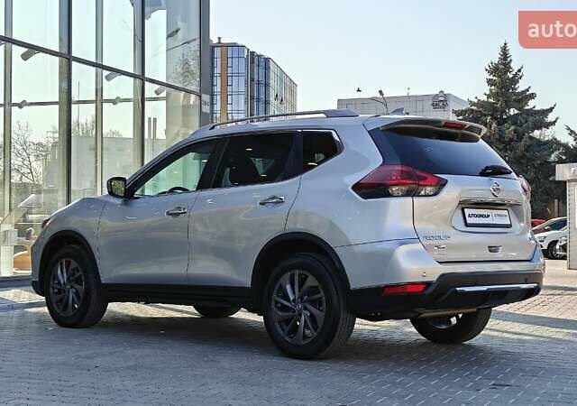 Сірий Ніссан Rogue, об'ємом двигуна 2.49 л та пробігом 152 тис. км за 14550 $, фото 8 на Automoto.ua