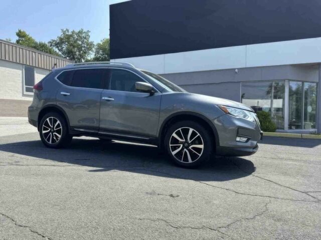 Серый Ниссан Rogue, объемом двигателя 2.5 л и пробегом 49 тыс. км за 12500 $, фото 2 на Automoto.ua