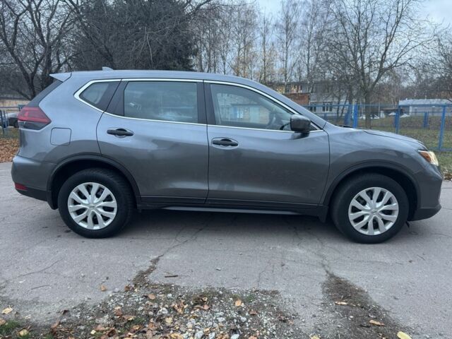 Серый Ниссан Rogue, объемом двигателя 2.5 л и пробегом 122 тыс. км за 14250 $, фото 8 на Automoto.ua