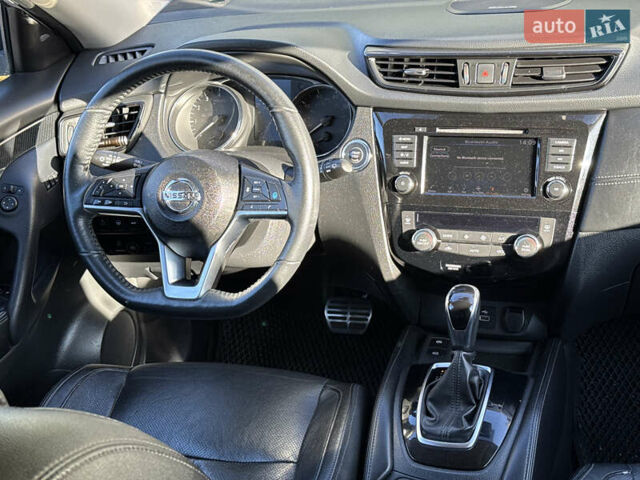 Серый Ниссан Rogue, объемом двигателя 2.49 л и пробегом 180 тыс. км за 15500 $, фото 28 на Automoto.ua