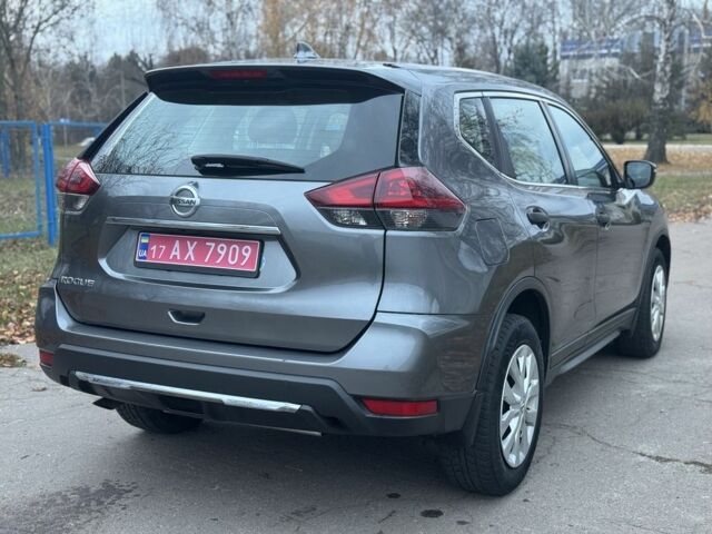 Серый Ниссан Rogue, объемом двигателя 2.5 л и пробегом 122 тыс. км за 14250 $, фото 12 на Automoto.ua