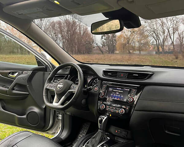 Серый Ниссан Rogue, объемом двигателя 2.49 л и пробегом 138 тыс. км за 16499 $, фото 42 на Automoto.ua