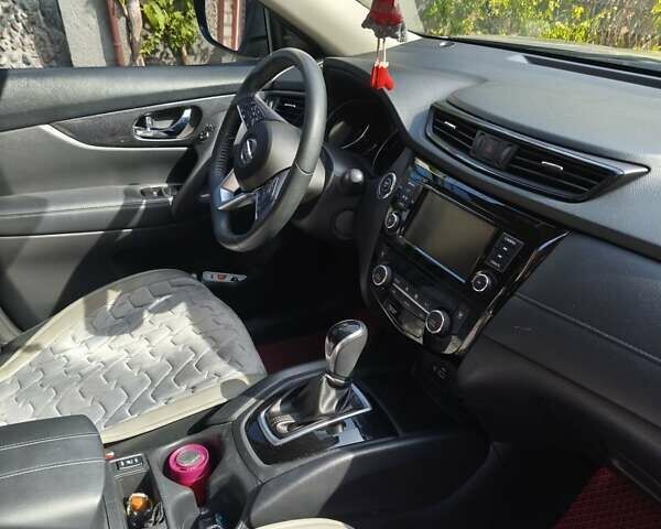 Сірий Ніссан Rogue, об'ємом двигуна 2.49 л та пробігом 76 тис. км за 17700 $, фото 12 на Automoto.ua