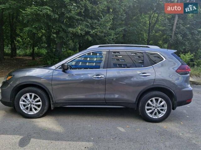 Сірий Ніссан Rogue, об'ємом двигуна 2.49 л та пробігом 68 тис. км за 16600 $, фото 2 на Automoto.ua