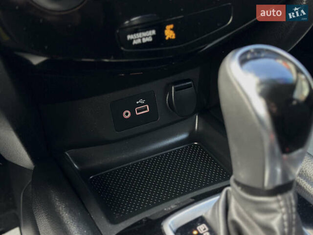 Ниссан Rogue 2019 в Львове на Automoto.ua Серый Ниссан Rogue, объемом двигателя 2 л и пробегом 75 тыс. км за 15200 $, фото 49 на Automoto.ua