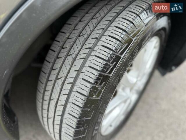 Серый Ниссан Rogue, объемом двигателя 2.49 л и пробегом 146 тыс. км за 14200 $, фото 13 на Automoto.ua