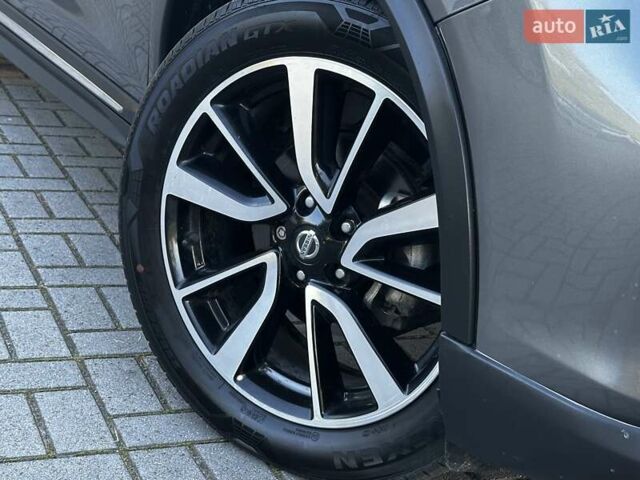 Сірий Ніссан Rogue, об'ємом двигуна 2.49 л та пробігом 174 тис. км за 14950 $, фото 7 на Automoto.ua