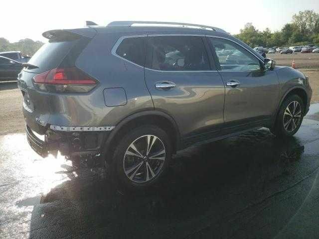 Серый Ниссан Rogue, объемом двигателя 2.5 л и пробегом 61 тыс. км за 3000 $, фото 2 на Automoto.ua