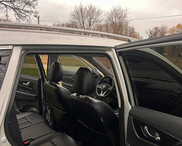 Серый Ниссан Rogue, объемом двигателя 2.49 л и пробегом 138 тыс. км за 16499 $, фото 41 на Automoto.ua