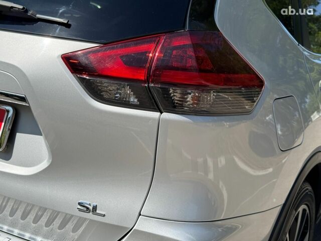 Сірий Ніссан Rogue, об'ємом двигуна 2.5 л та пробігом 78 тис. км за 18690 $, фото 10 на Automoto.ua