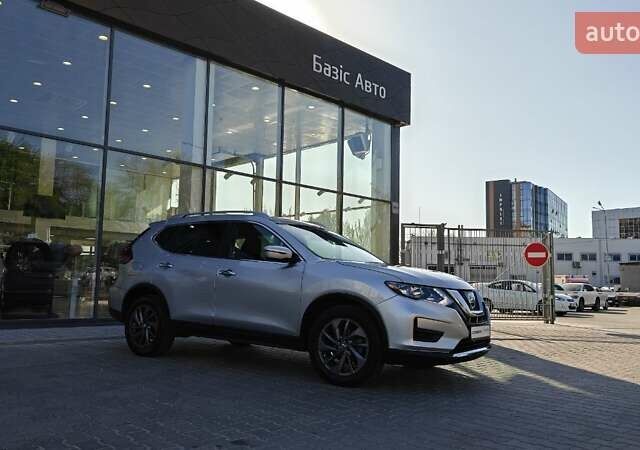 Сірий Ніссан Rogue, об'ємом двигуна 2.49 л та пробігом 152 тис. км за 14550 $, фото 1 на Automoto.ua