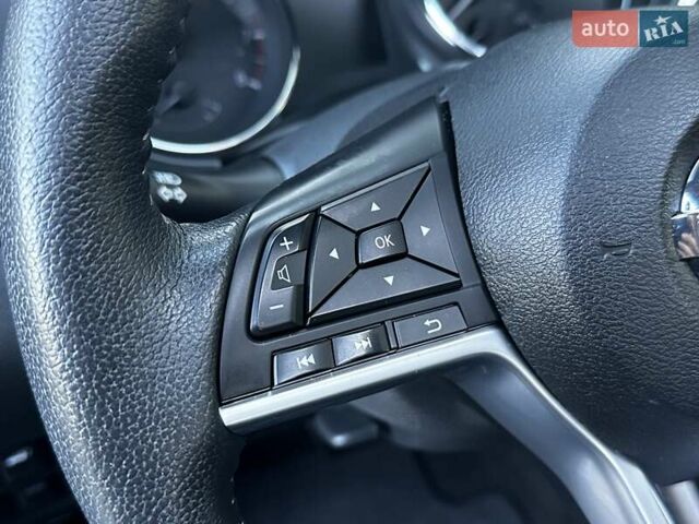 Сірий Ніссан Rogue, об'ємом двигуна 2.49 л та пробігом 174 тис. км за 14950 $, фото 61 на Automoto.ua