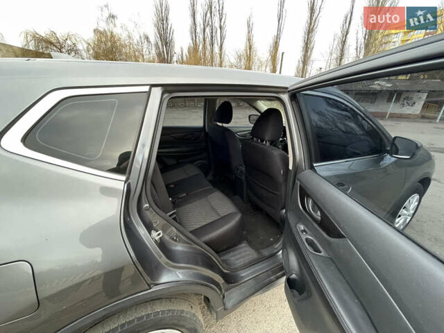 Сірий Ніссан Rogue, об'ємом двигуна 2.5 л та пробігом 140 тис. км за 11700 $, фото 21 на Automoto.ua