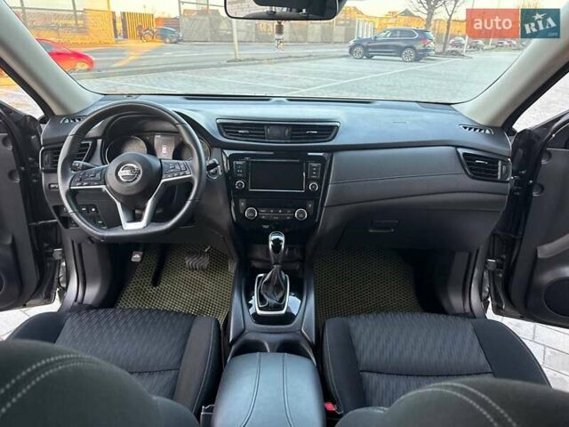 Серый Ниссан Rogue, объемом двигателя 2.49 л и пробегом 89 тыс. км за 15500 $, фото 36 на Automoto.ua