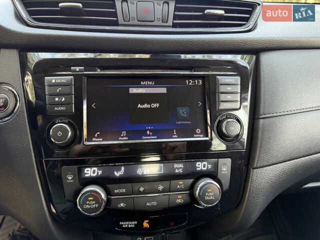 Серый Ниссан Rogue, объемом двигателя 2.49 л и пробегом 148 тыс. км за 14900 $, фото 28 на Automoto.ua