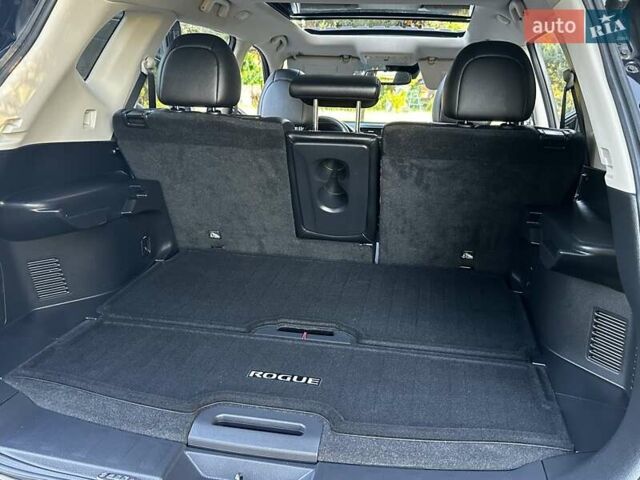 Сірий Ніссан Rogue, об'ємом двигуна 2.49 л та пробігом 174 тис. км за 14950 $, фото 99 на Automoto.ua