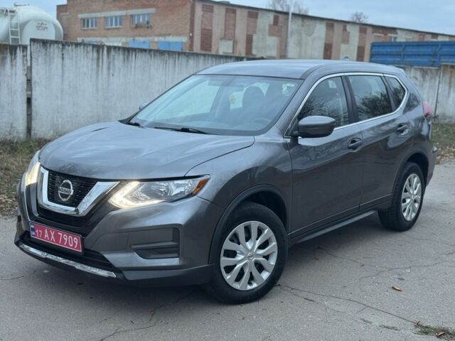 Серый Ниссан Rogue, объемом двигателя 2.5 л и пробегом 122 тыс. км за 14250 $, фото 3 на Automoto.ua