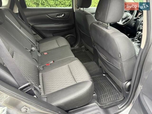 Ниссан Rogue 2019 в Киеве на Automoto.ua Серый Ниссан Rogue, объемом двигателя 2.49 л и пробегом 146 тыс. км за 14200 $, фото 31 на Automoto.ua