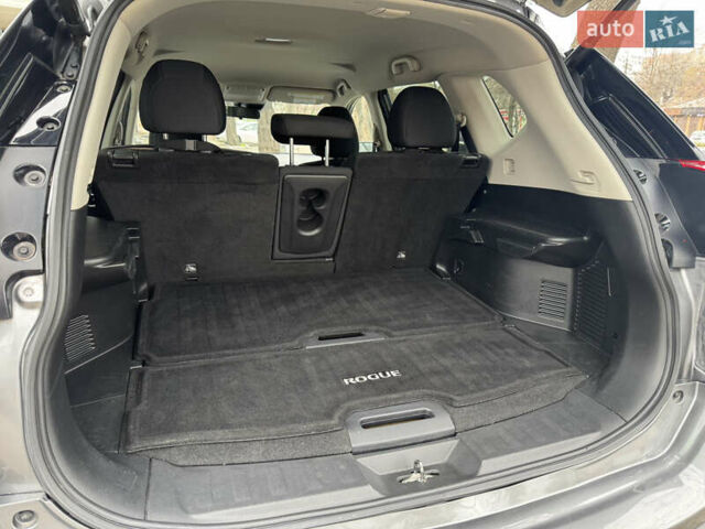 Серый Ниссан Rogue, объемом двигателя 2.49 л и пробегом 85 тыс. км за 15999 $, фото 30 на Automoto.ua