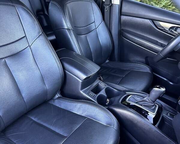 Серый Ниссан Rogue, объемом двигателя 2.49 л и пробегом 110 тыс. км за 17900 $, фото 14 на Automoto.ua