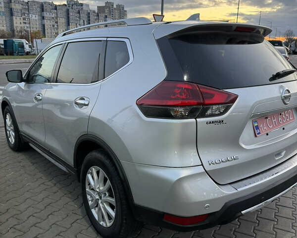 Ниссан Rogue 2019 в Киеве на Automoto.ua Серый Ниссан Rogue, объемом двигателя 2.5 л и пробегом 135 тыс. км за 14999 $, фото 12 на Automoto.ua