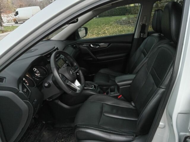 Сірий Ніссан Rogue, об'ємом двигуна 2.5 л та пробігом 138 тис. км за 16800 $, фото 10 на Automoto.ua