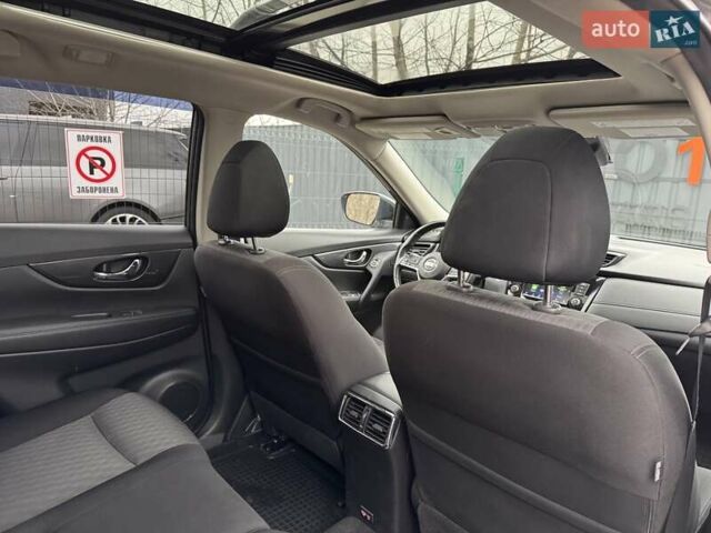 Серый Ниссан Rogue, объемом двигателя 2.49 л и пробегом 89 тыс. км за 16300 $, фото 25 на Automoto.ua