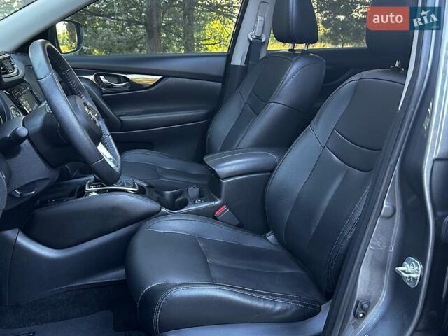 Сірий Ніссан Rogue, об'ємом двигуна 2.49 л та пробігом 174 тис. км за 14950 $, фото 53 на Automoto.ua