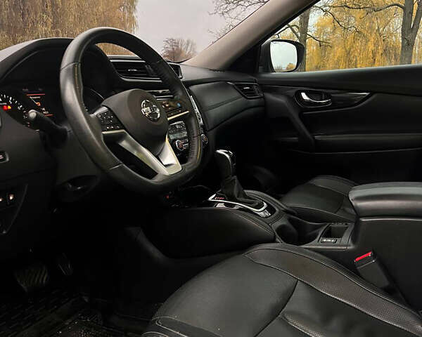 Серый Ниссан Rogue, объемом двигателя 2.49 л и пробегом 138 тыс. км за 16499 $, фото 18 на Automoto.ua