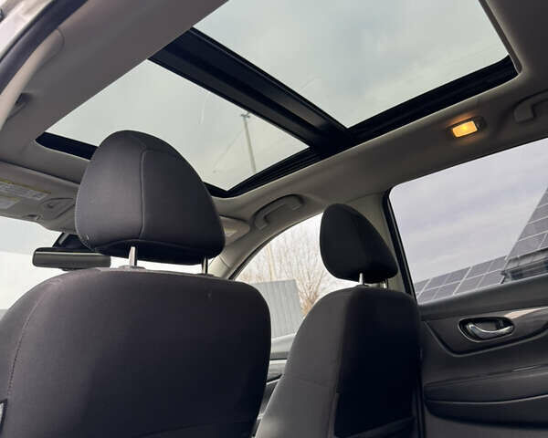 Серый Ниссан Rogue, объемом двигателя 2.49 л и пробегом 136 тыс. км за 17500 $, фото 12 на Automoto.ua