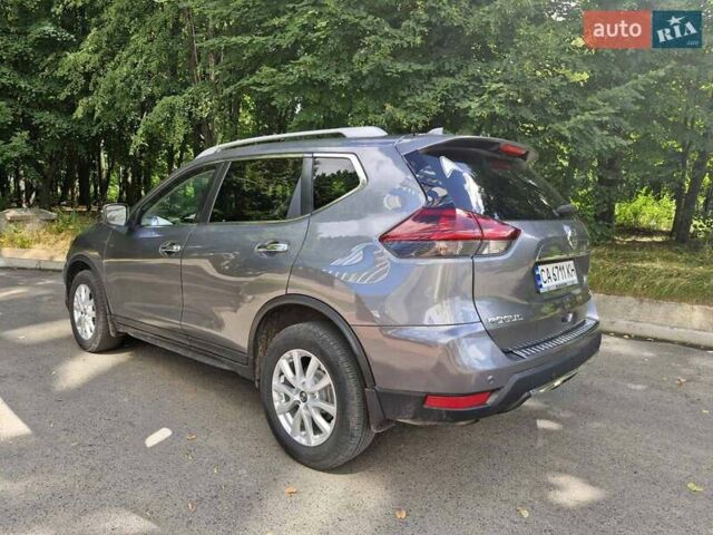 Сірий Ніссан Rogue, об'ємом двигуна 2.49 л та пробігом 68 тис. км за 16600 $, фото 3 на Automoto.ua