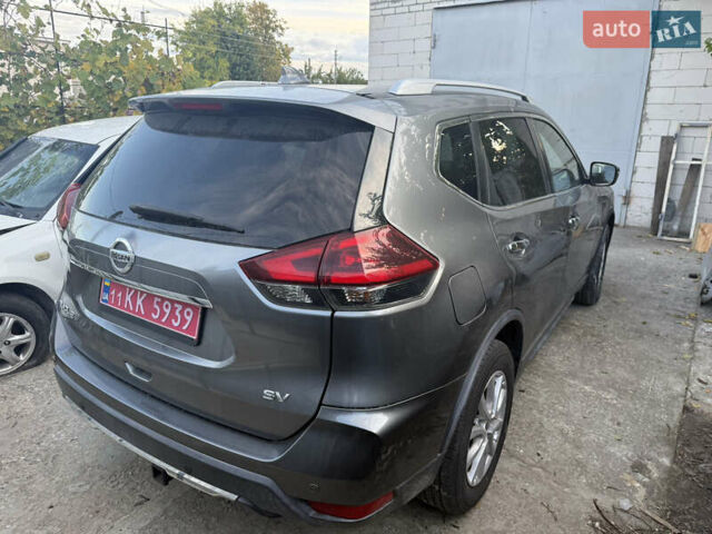 Серый Ниссан Rogue, объемом двигателя 2.5 л и пробегом 165 тыс. км за 16300 $, фото 4 на Automoto.ua