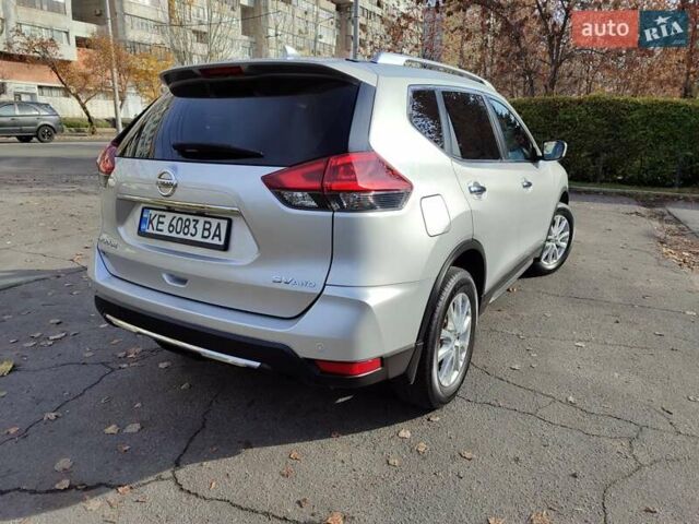 Сірий Ніссан Rogue, об'ємом двигуна 2.49 л та пробігом 15 тис. км за 18300 $, фото 5 на Automoto.ua