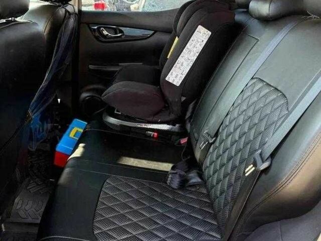 Серый Ниссан Rogue, объемом двигателя 2 л и пробегом 101 тыс. км за 10500 $, фото 6 на Automoto.ua